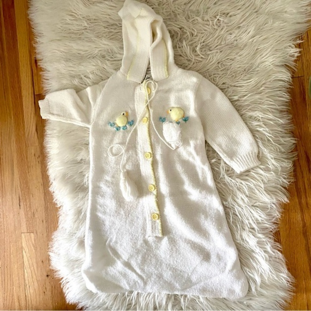 Vintage All Mine Infant Baby Acrylic Bunting Size 0-6 Months Hood Ducks Buttons